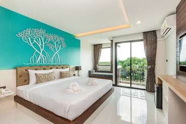 هتل River Front Krabi