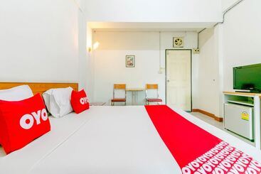 هتل Sathorn Mansion