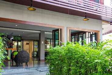 هتل Lm Hostel