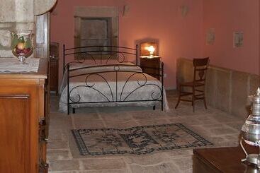 هتل Antica Cascina Resort
