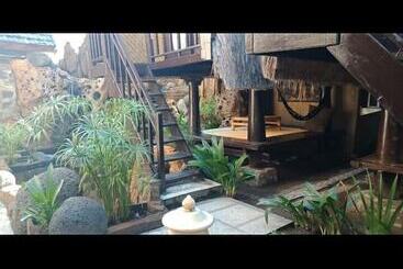 호텔 Bale Sasak Bungalow
