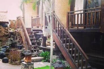 호텔 Bale Sasak Bungalow