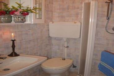 هتل B&b Prisca