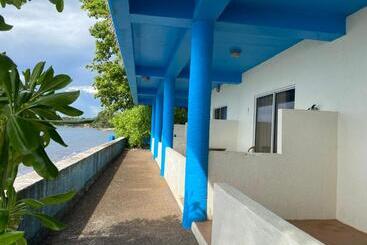 هتل Camiguin Island Golden Sunset Beach Club