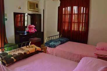 هتل Farida Apartments