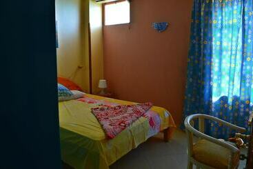 هتل Farida Apartments