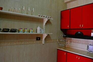 هتل Farida Apartments