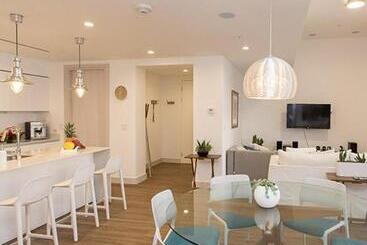 هتل Marina Pez Vela Villas