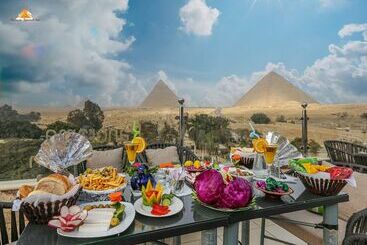 هتل Panorama Pyramids Inn