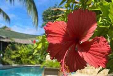Romantic Beach Villas - General Luna