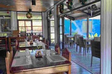 هتل Romantic Beach Villas