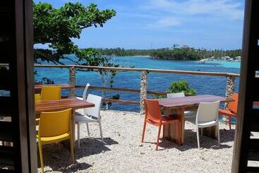 هتل Tepanee Beach Resort