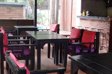 هتل The Angkor Crescent