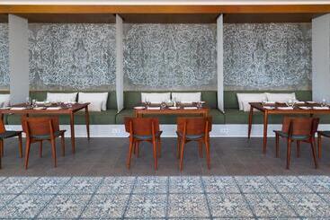 هتل The Bale Phnom Penh By Lifestyleretreats