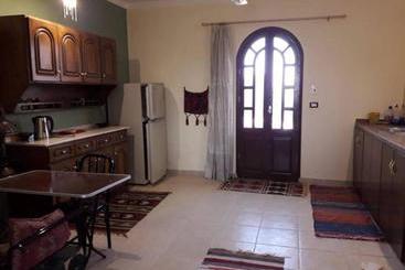 هتل Villa Bahri Luxor Apartment