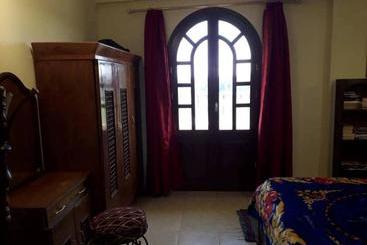 هتل Villa Bahri Luxor Apartment