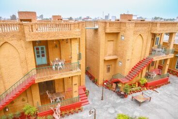 هتل Welcomheritage Ranjitvilas