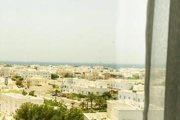 Al Murooj Hotel Apartments