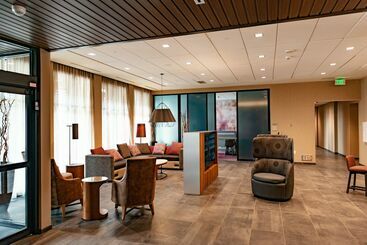 هتل Courtyard By Marriott Omaha East/council Bluffs, Ia