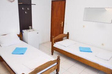 هتل Guest House Lukac