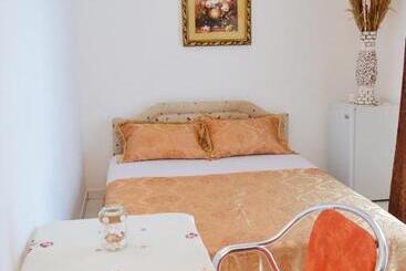 هتل Guest House Lukac