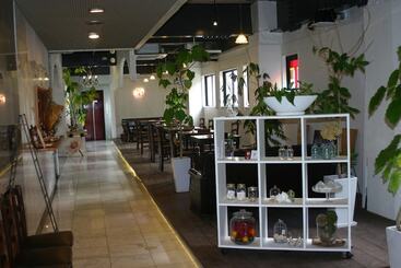 هتل Guest House M104 Kagoshima