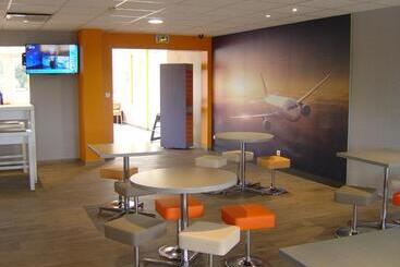 هتل Ibis Budget Marseille Aeroport Provence