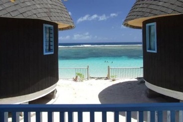 هتل Litia Sini Beach Fales
