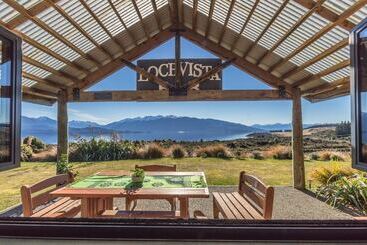 هتل Loch Vista Bed & Breakfast