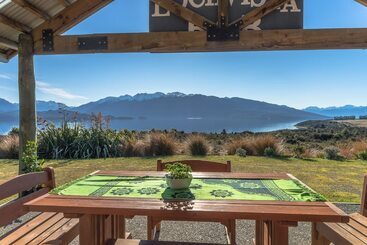 هتل Loch Vista Bed & Breakfast