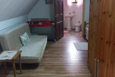 هتل Loversnest Self Catering
