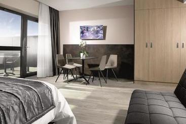 هتل One Loft Appart