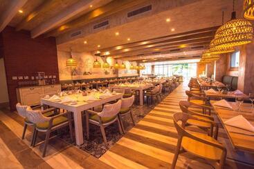 هتل Presidential Suites Lifestyle Cabarete   Room Only