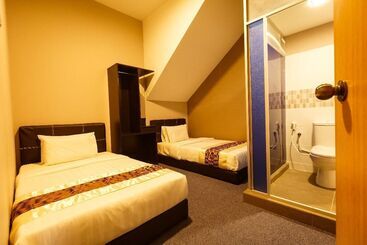 هتل Rainforest Budget Stay