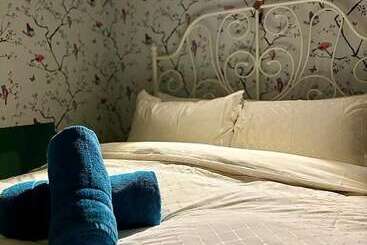 هتل Summerhill Guest House