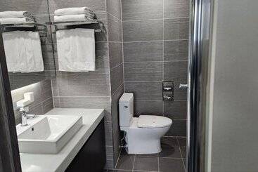 בית מלון כפרי Yongin Central Co Op