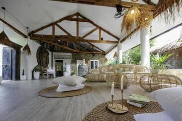 Buena Vida Resort And Spa