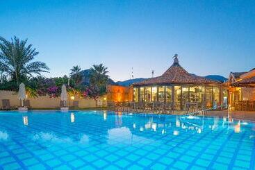 هتل Dalyan Live Spa