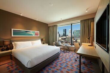 هتل Doubletree By Hilton Perth Northbridge