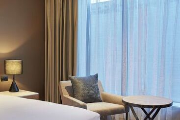 هتل Doubletree By Hilton Perth Northbridge