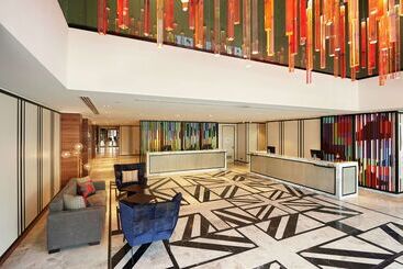 هتل Doubletree By Hilton Perth Northbridge