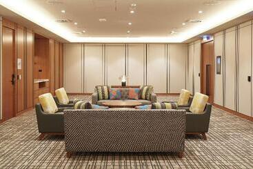 هتل Doubletree By Hilton Perth Northbridge