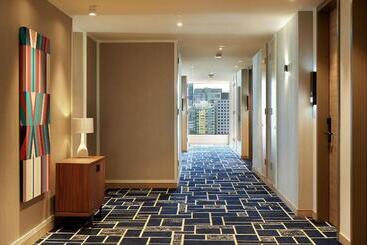 Отель Doubletree By Hilton Perth Northbridge