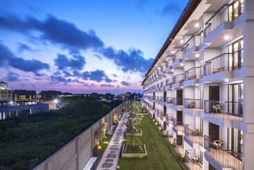 هتل Eastin Ashta Resort Canggu
