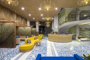 هتل Eastin Ashta Resort Canggu