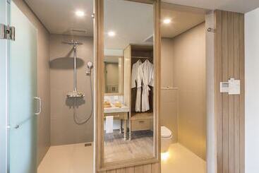 هتل Eastin Ashta Resort Canggu