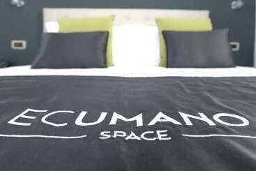 هتل Ecumano Space