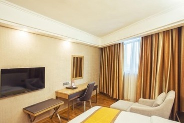 هتل Greentree Inn Shantou Jinping District Leshan Road