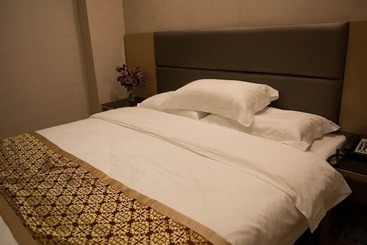 هتل Greentree Inn Shantou Jinping District Leshan Road
