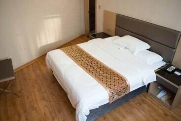 هتل Greentree Inn Shantou Jinping District Leshan Road